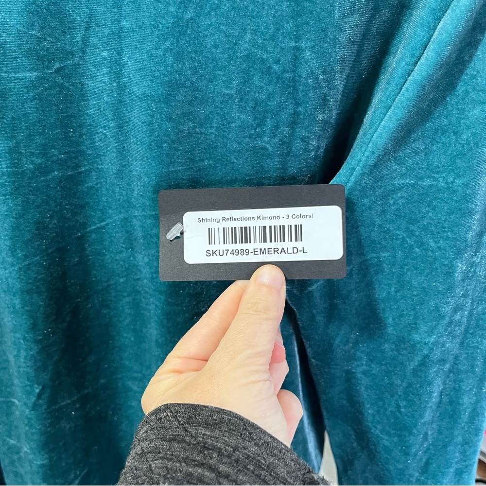 Mystree Teal Velvet Kimono with Embroidery Large - Picture 8 of 11